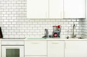 keramik dinding dapur