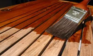 warna plitur kayu jati
