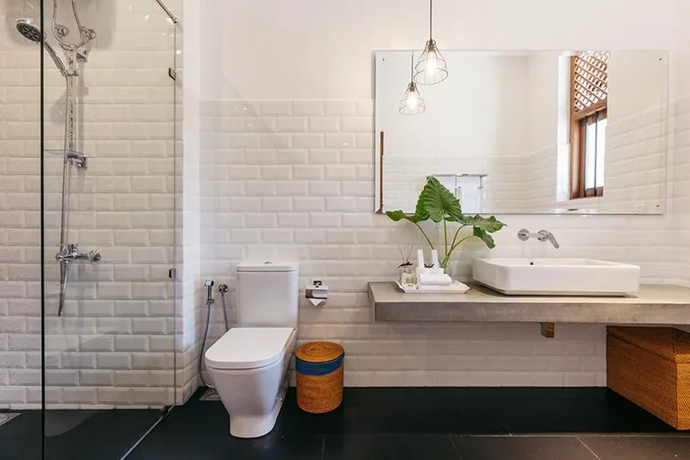 warna keramik kamar mandi yang bagus