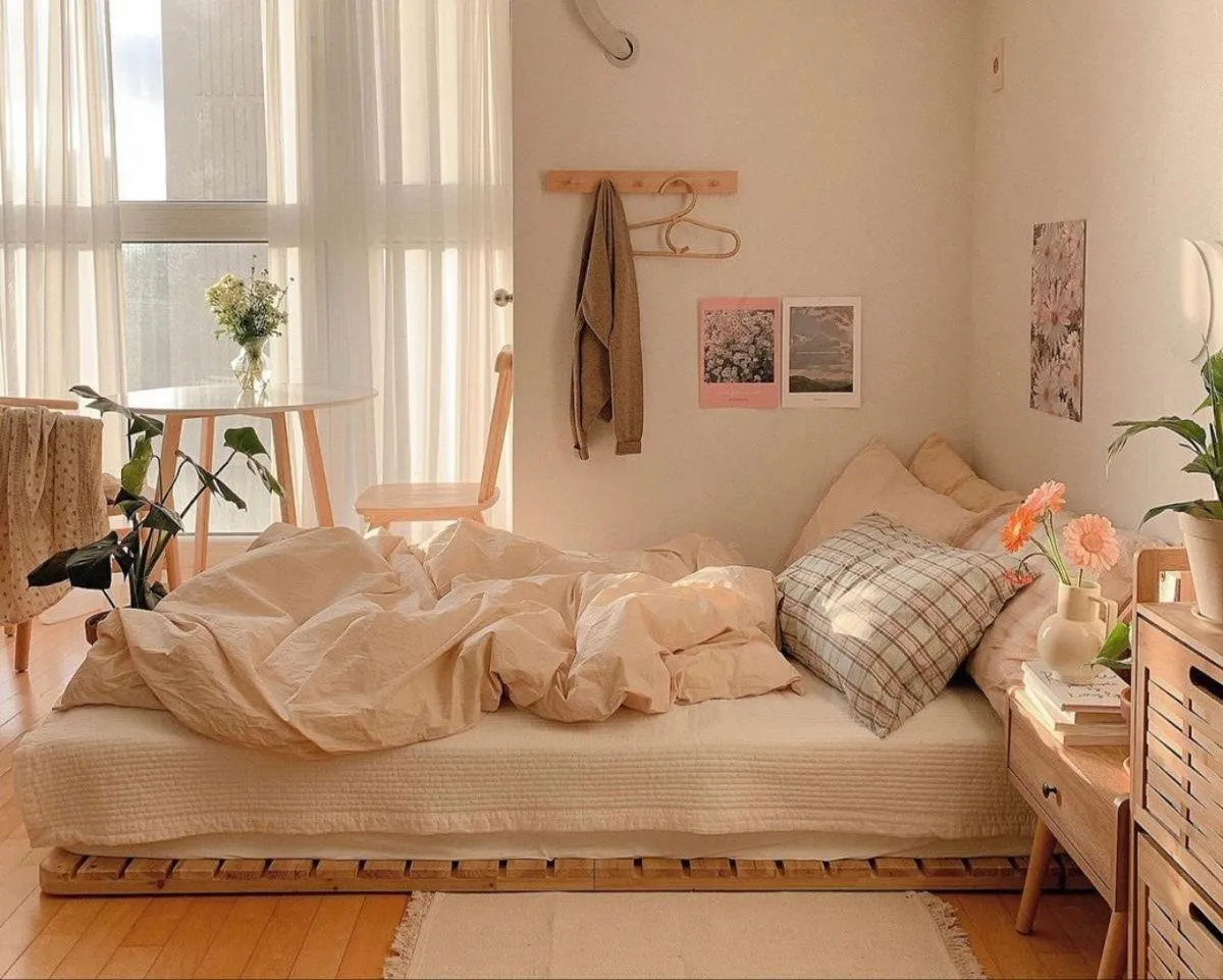 kamar estetik sederhana