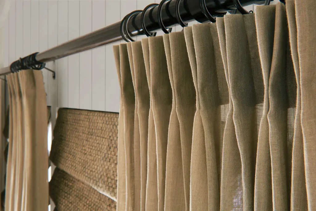 Soft Brown dan Greige: Timeless dan Fleksibel