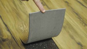 Harga Vinyl Lantai per Dus