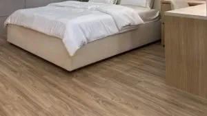 Perbedaan Lantai SPC dan Vinyl dari Bahan hingga Ketahanan