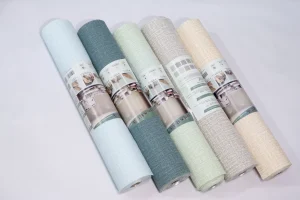 berapa roll wallpaper untuk 1 kamar